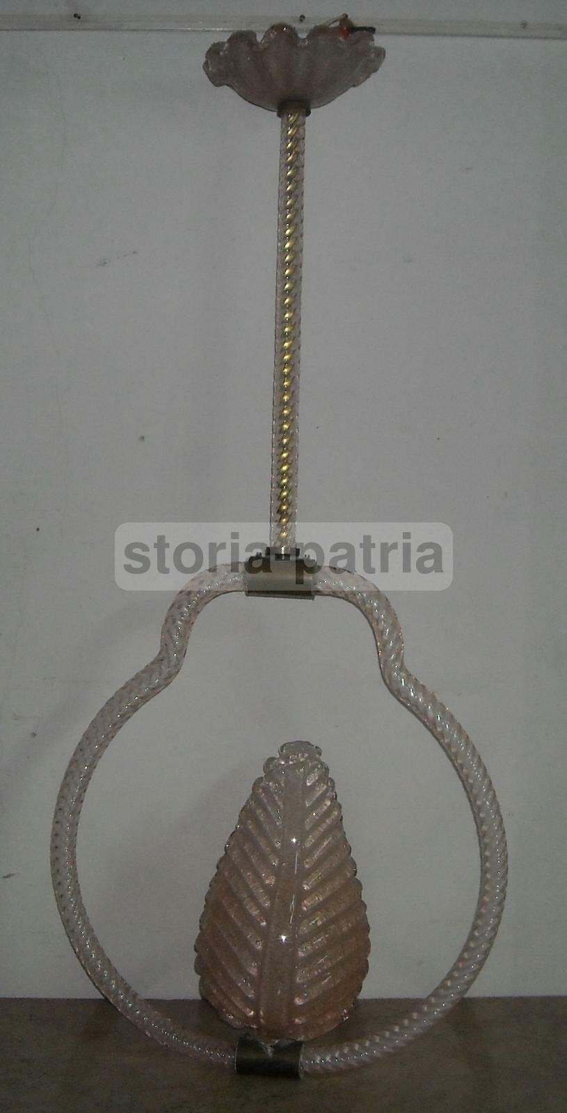Lampadario Decorativo In Vetro Rosa d'Epoca