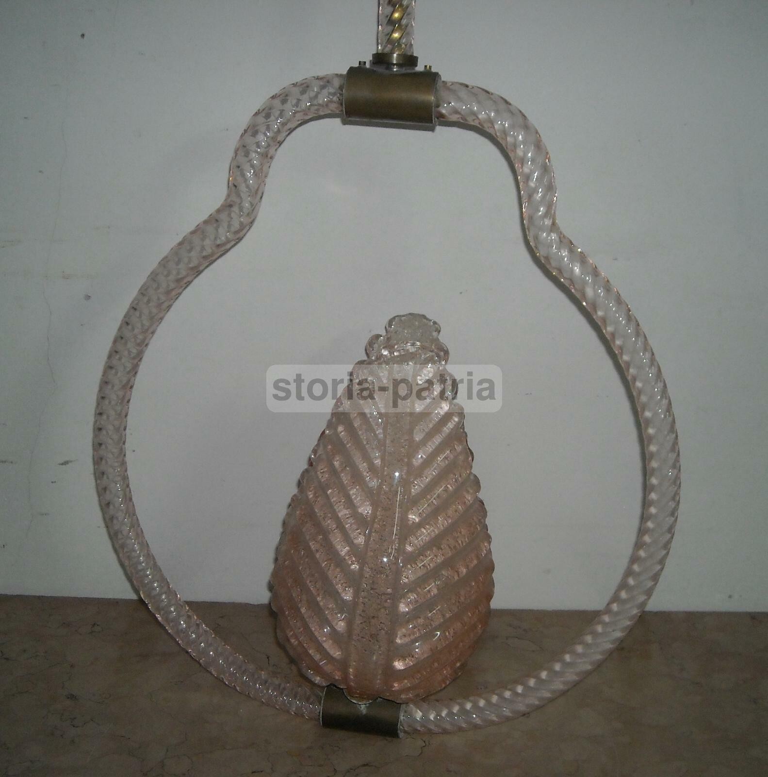 Lampadario Decorativo In Vetro Rosa d'Epoca