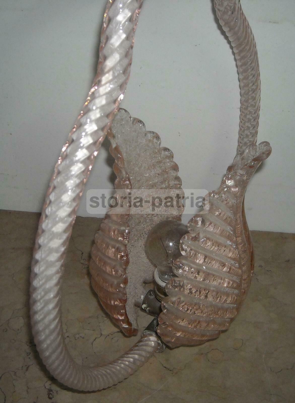 Lampadario Decorativo In Vetro Rosa d'Epoca