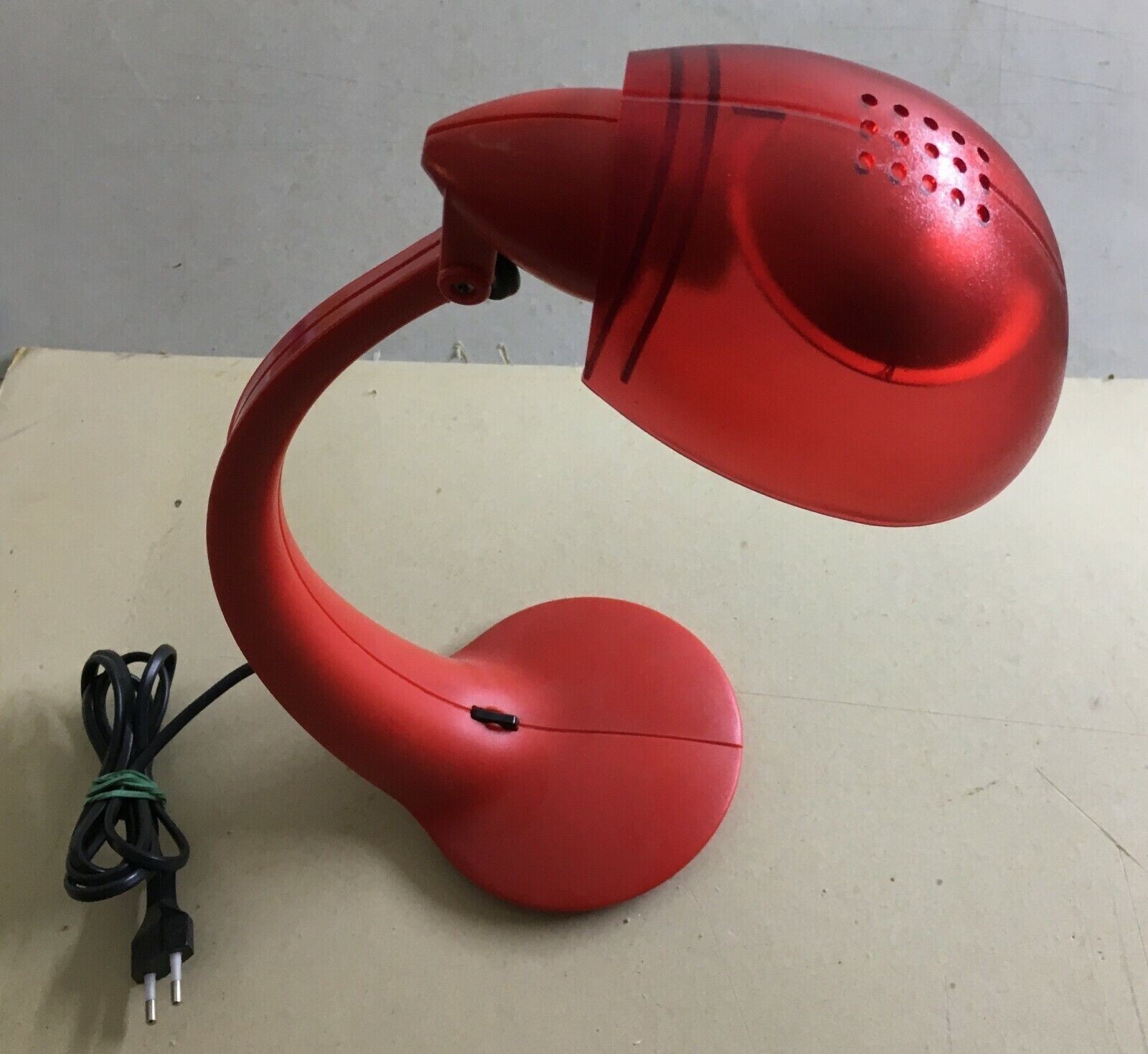 Design Modernariato Illuminazione: Lampada Da Tavolo Veneta Lumi "Virgola"