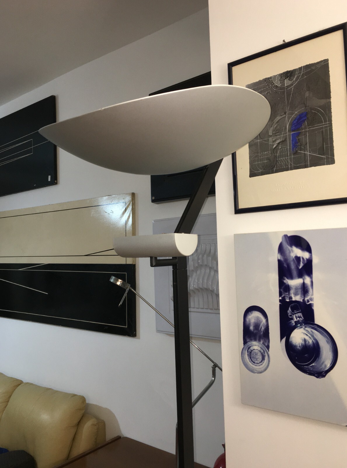 Design   Illuminazione Stilizzata: Lampada Artemide Gismondi Piantana Zen Anni '80