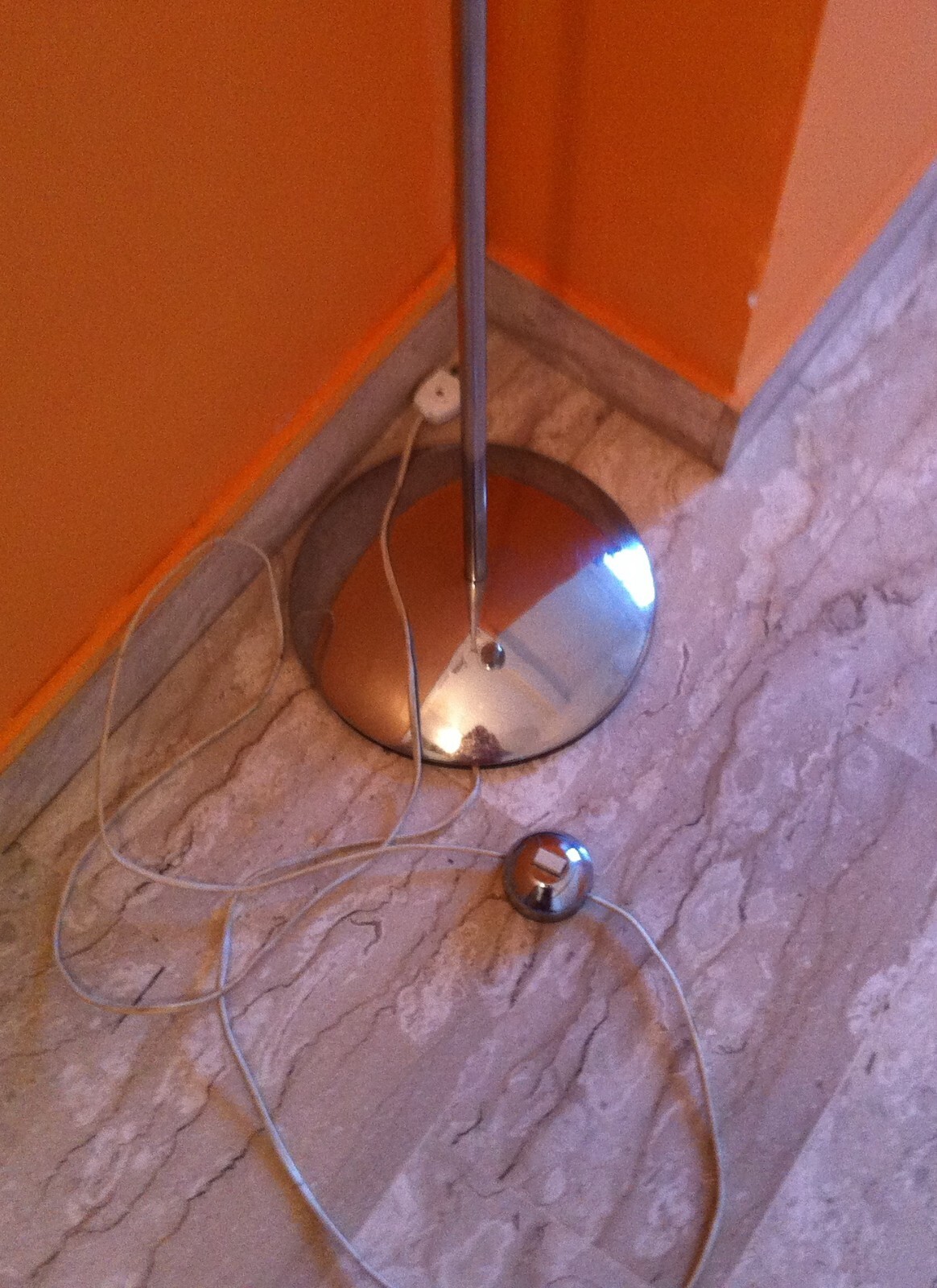 Lampada Da Terra Reggiani, Modernariato
