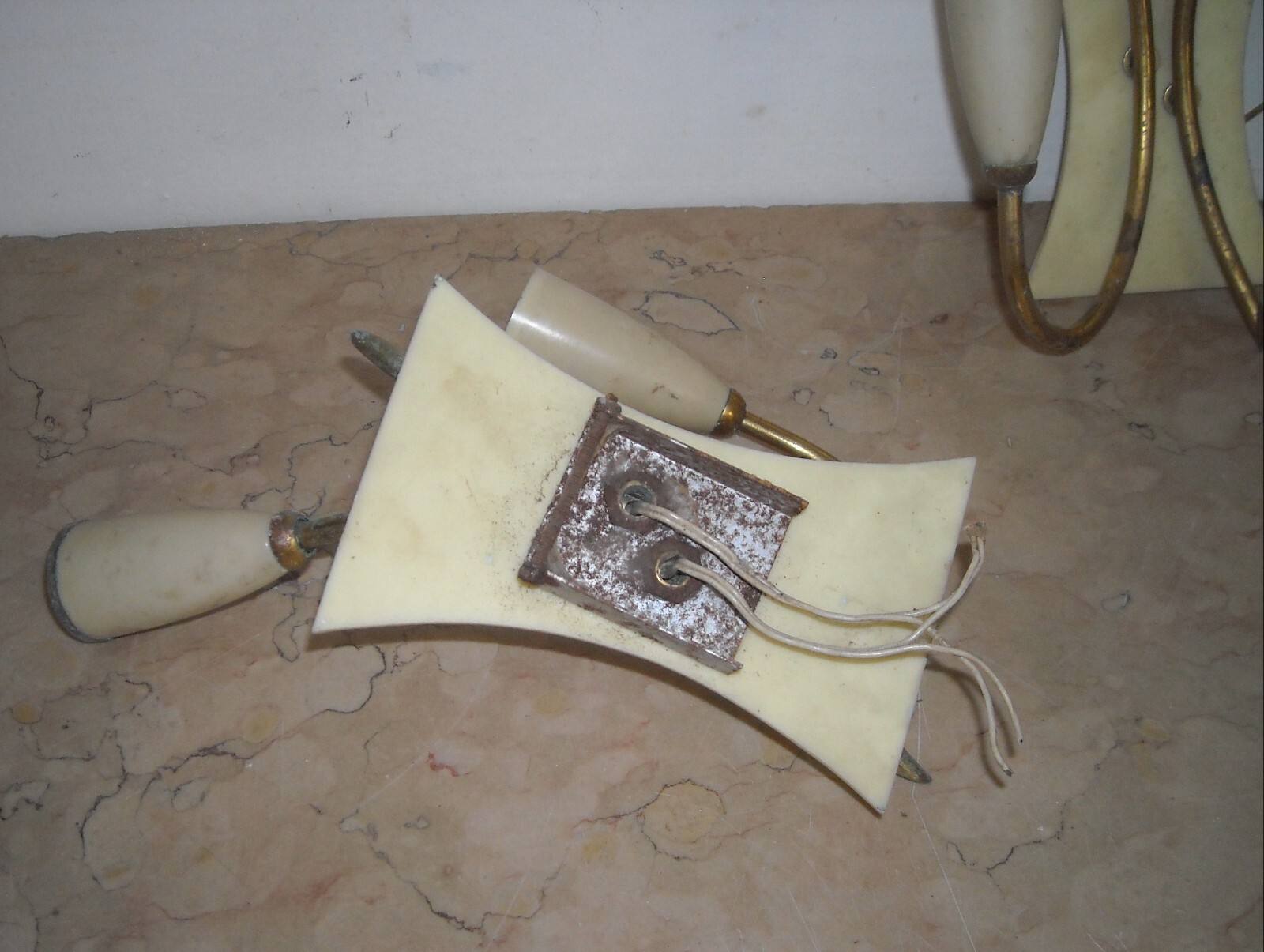 Coppia Di Lampade Da Parete Appliques, Design Italiano Del Novecento