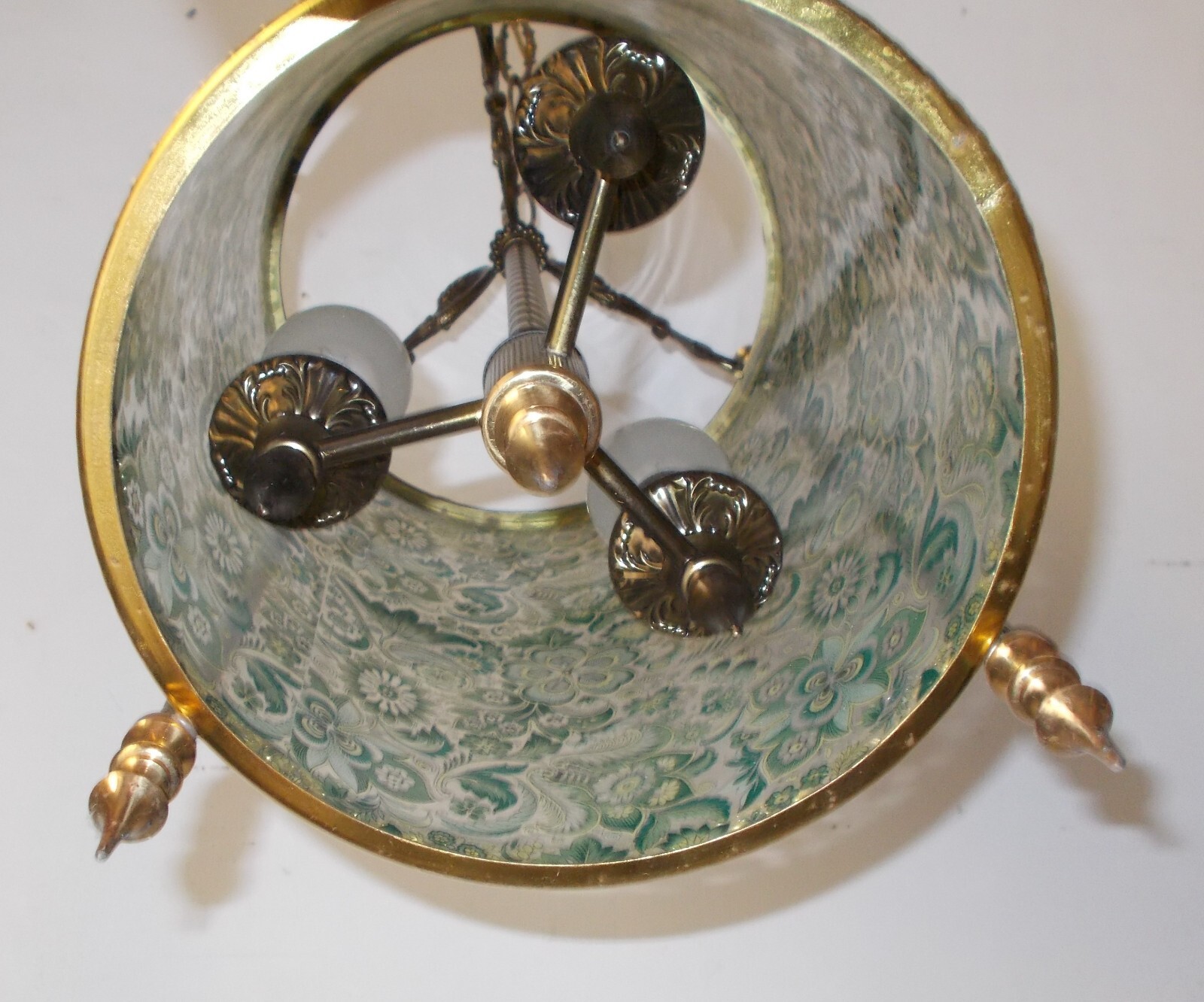 Lampadario A Sospensione In Vetro Decorato A Motivi Floreali, Anni '50