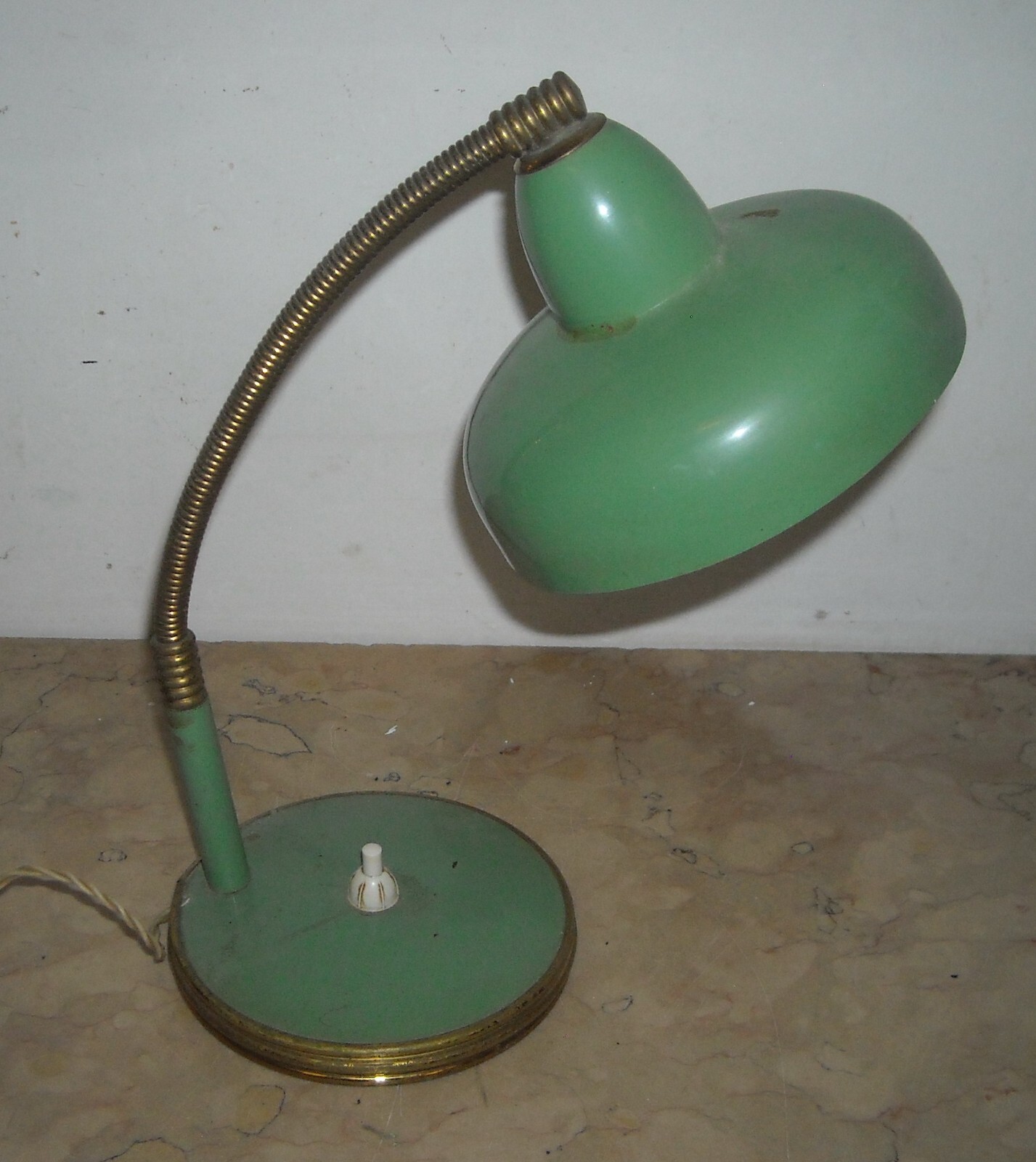 Modernariato, Design: Decorativa Lampada d'Epoca Laccata Verde