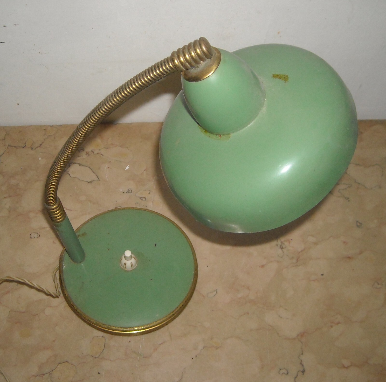 Modernariato, Design: Decorativa Lampada d'Epoca Laccata Verde