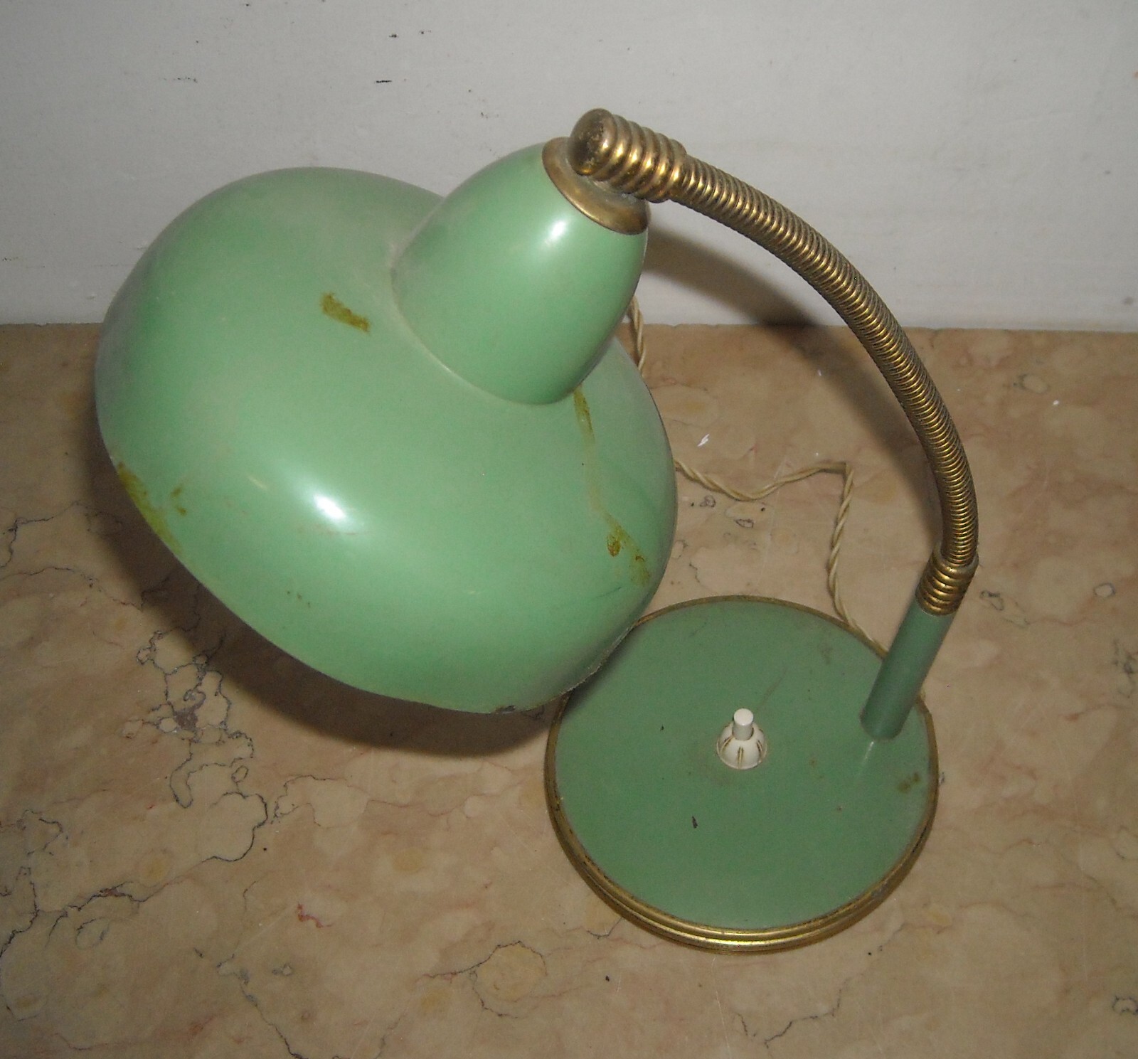 Modernariato, Design: Decorativa Lampada d'Epoca Laccata Verde