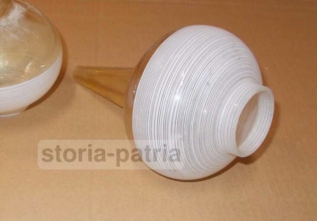 Lampade, Lampadari, Accessori: Coppia Di Coppe Vitree, Insolito Modellato, Novecento