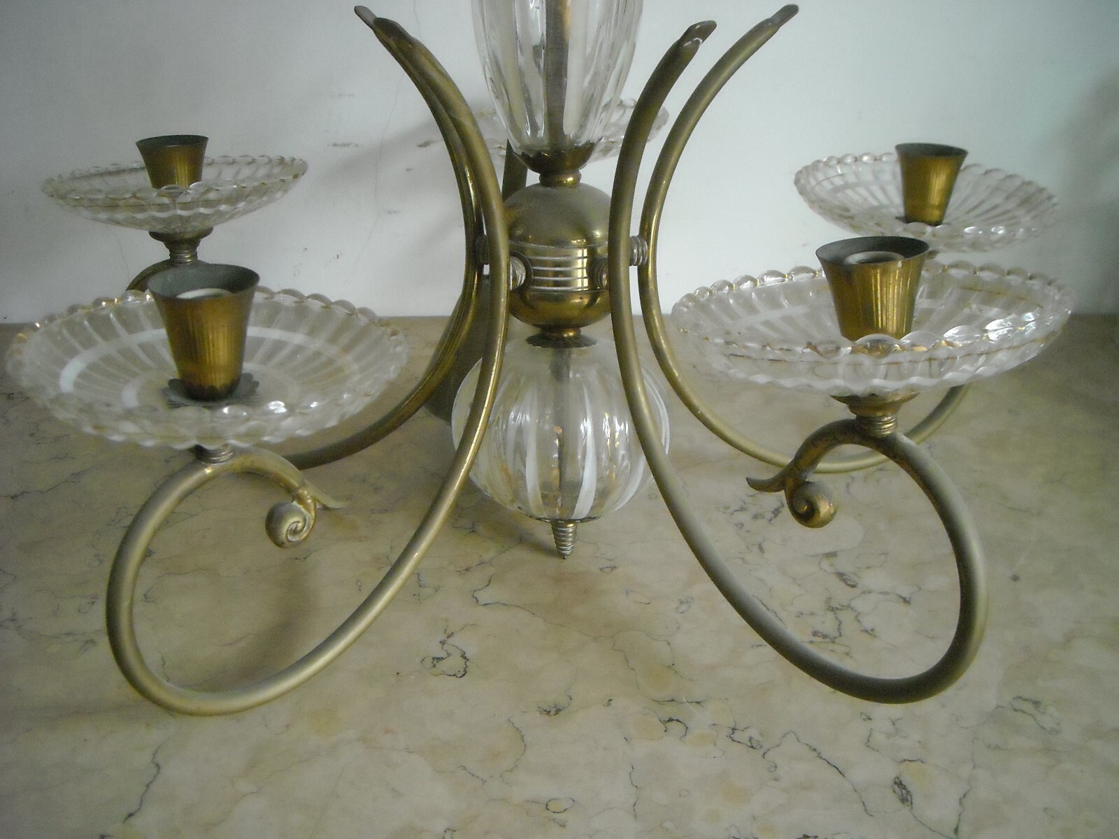 Lampadario In Ottone E Vetro Laminato Oro Stile Art Déco