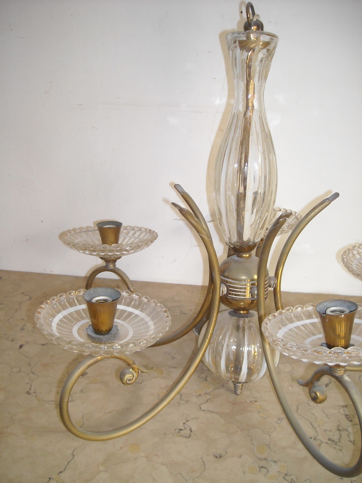 Lampadario In Ottone E Vetro Laminato Oro Stile Art Déco