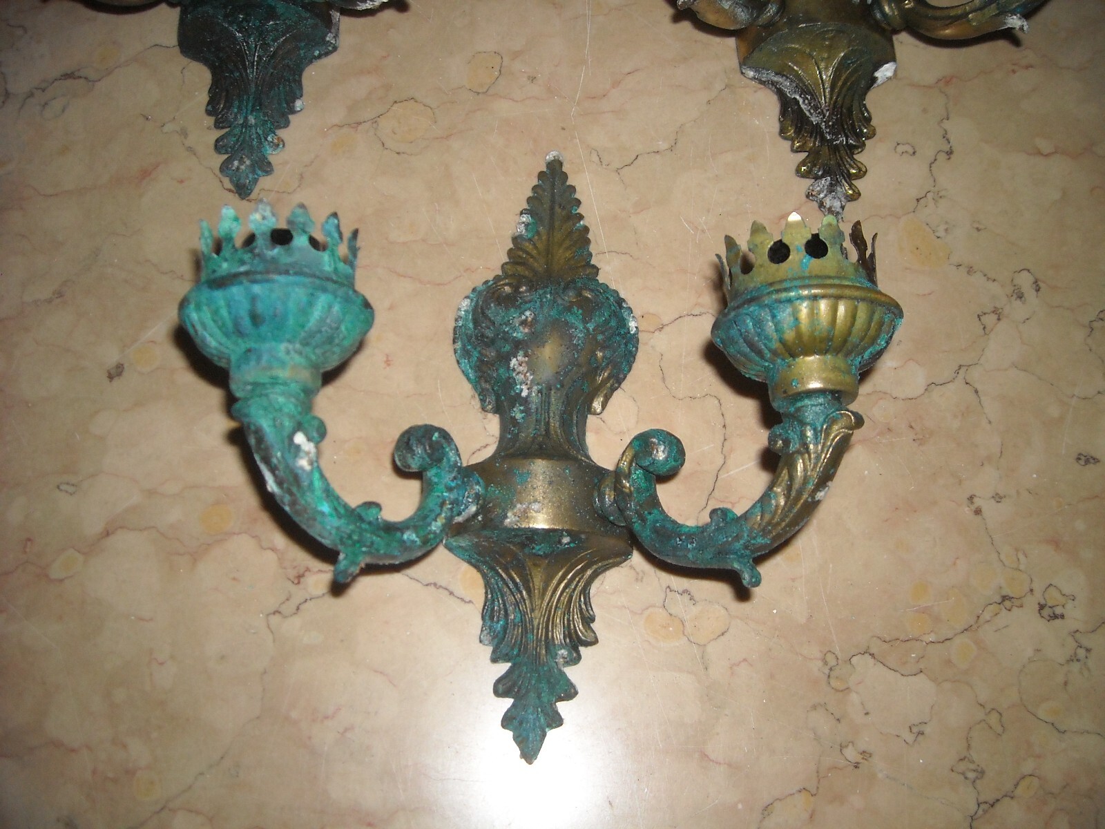 Set Di Quattro Lampade Da Parete Decorative (appliques) A Motivi Vegetali