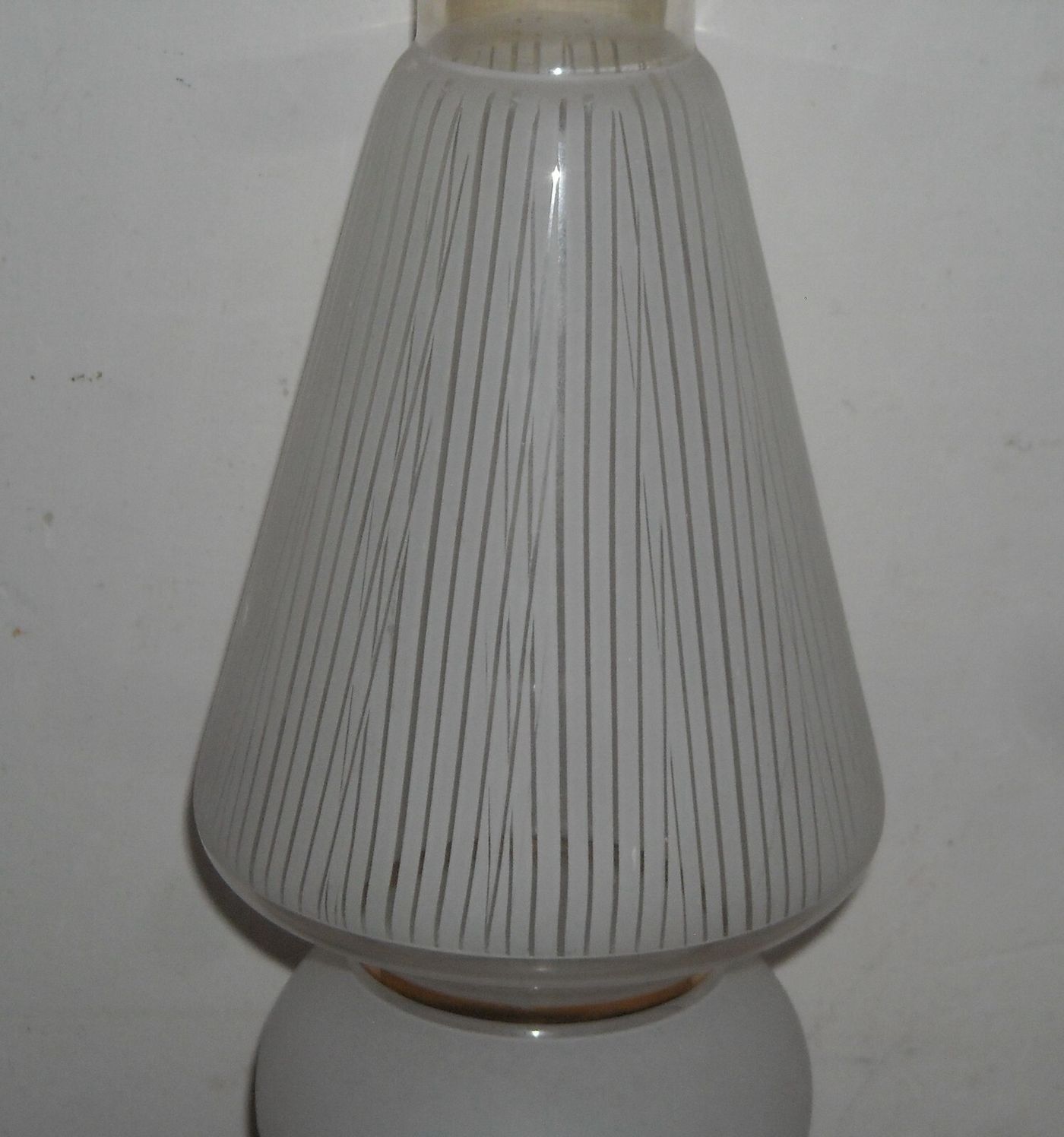 Decorativa Lampada Da Parete, Applique d'Epoca, Design, Modernariato, Coppa In Vetro