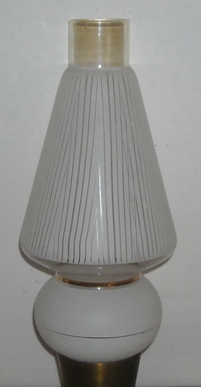 Decorativa Lampada Da Parete, Applique d'Epoca, Design, Modernariato, Coppa In Vetro