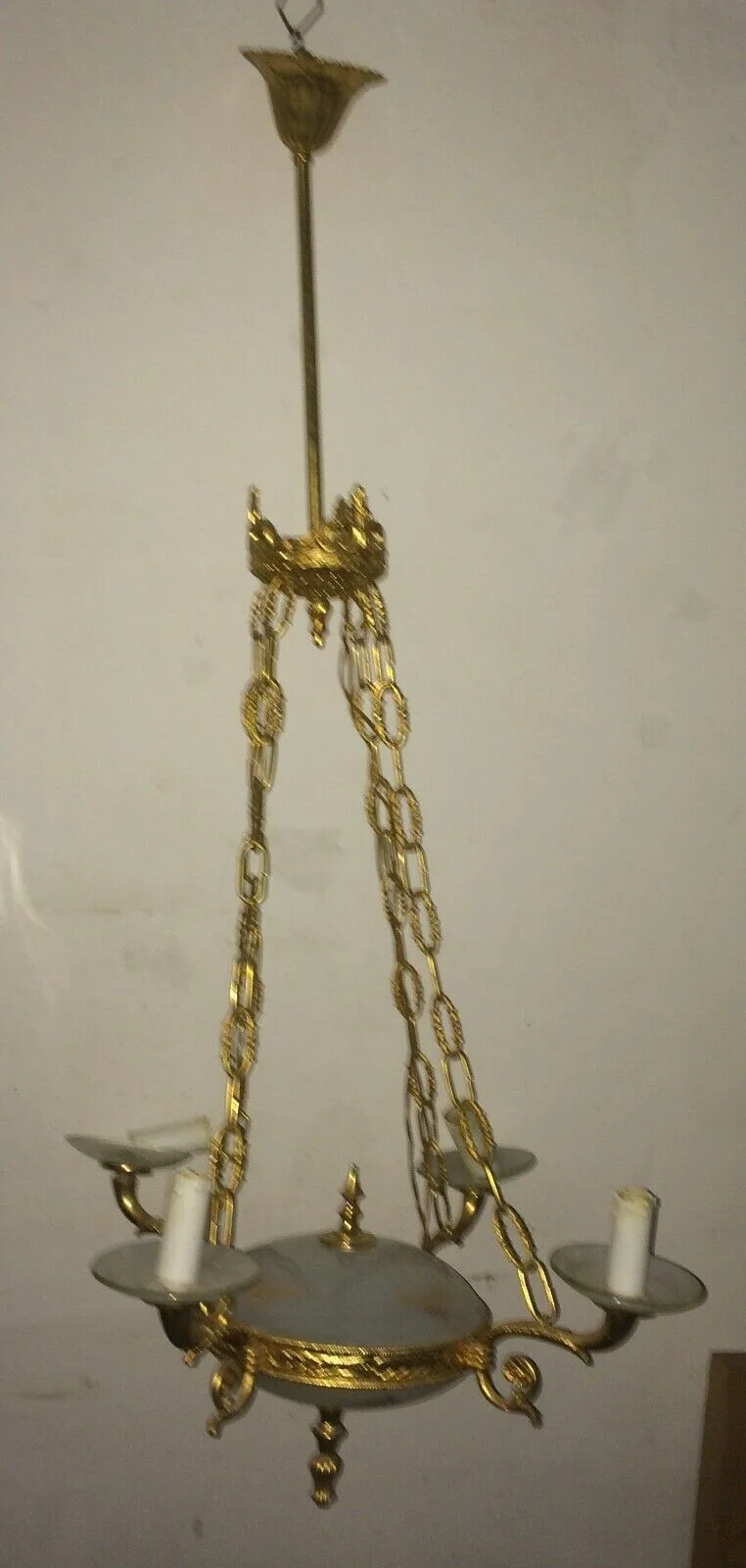 Decorative Chandelier in Gilt Metal and Opalescent Glass