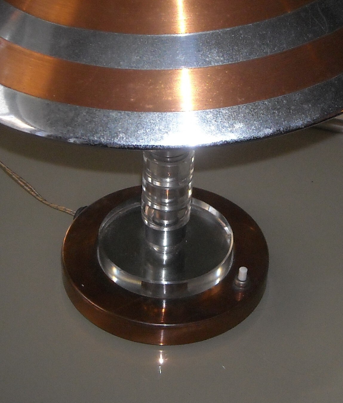 Lampada Da Tavolo Decorativa In Stile Modernariato, Era Ponti