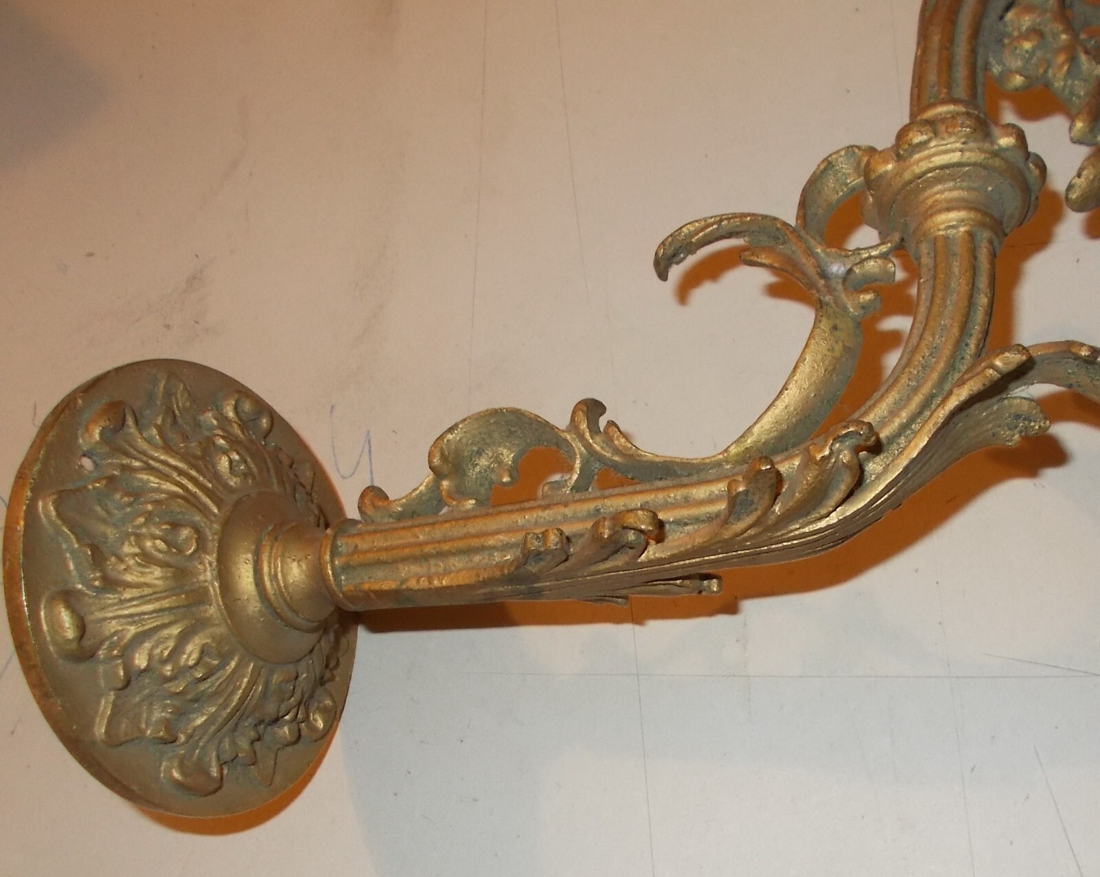 Arti Decorative: Antica Lampada Applique In Ottone Snodabile
