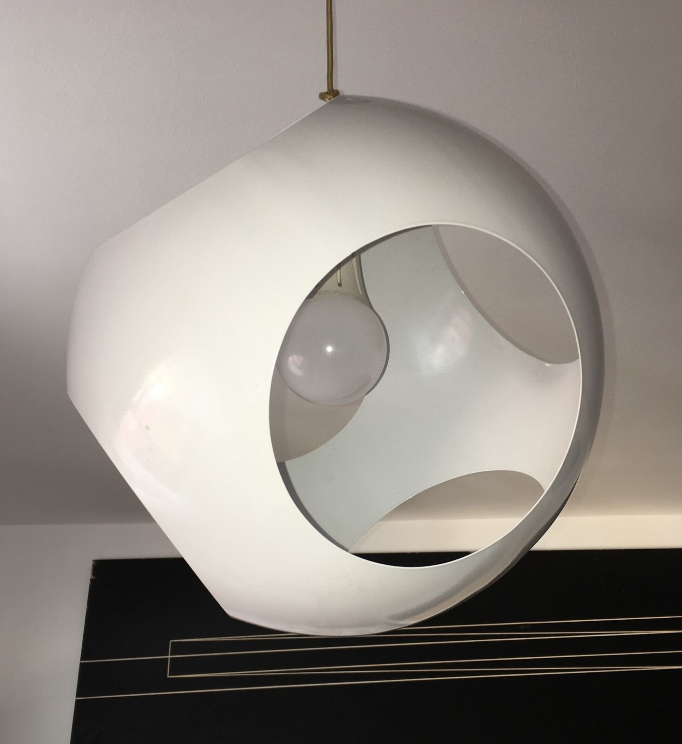 Lampada A Sospensione Sferica Space Age In Metallo Laccato