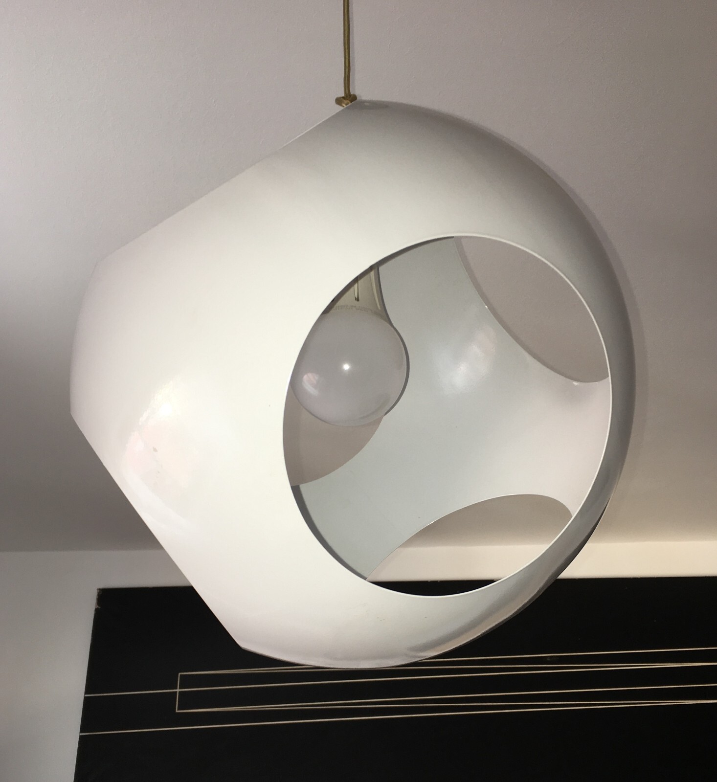 Lampada A Sospensione Sferica Space Age In Metallo Laccato