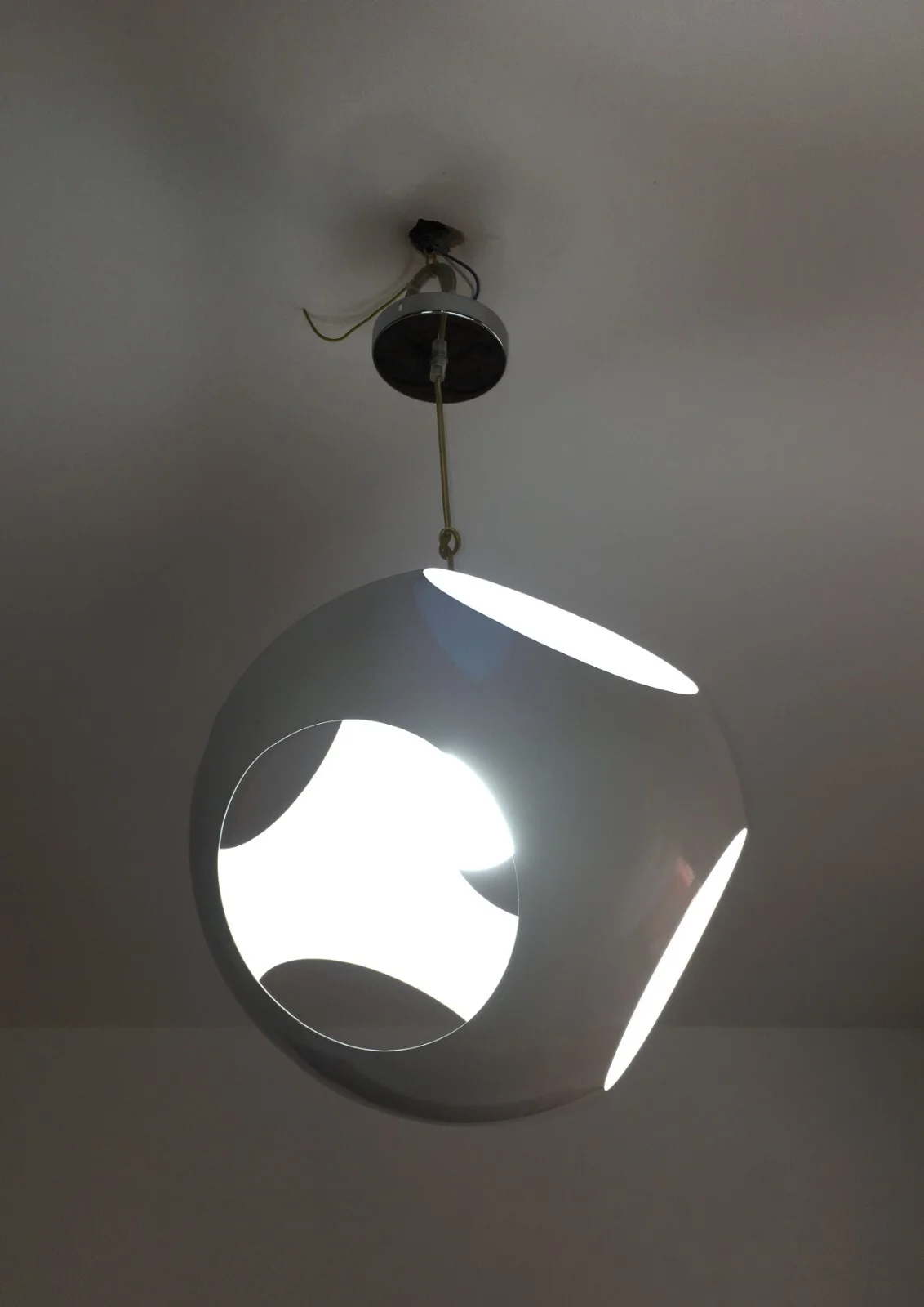 Spherical Space Age Pendant Lamp in Lacquered Metal
