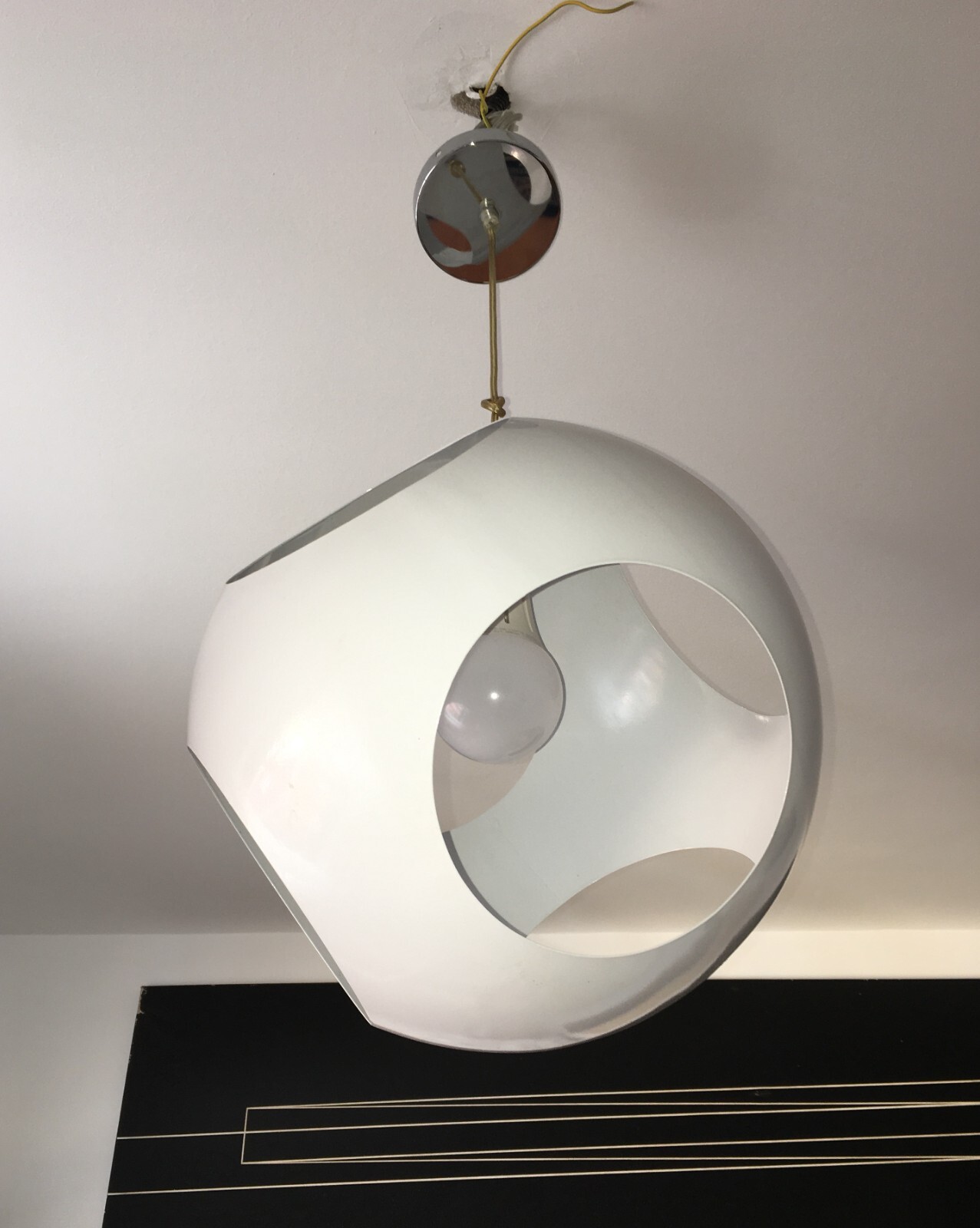 Lampada A Sospensione Sferica Space Age In Metallo Laccato
