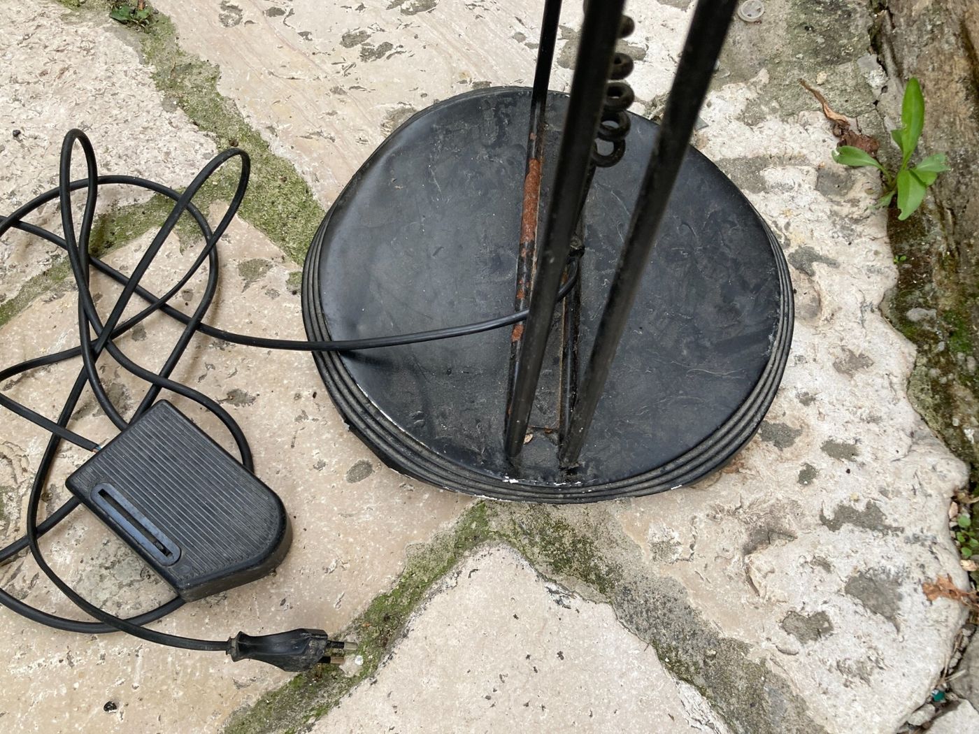 Lampada Da Terra Stilizzata   Piantana Decorativa Alogena