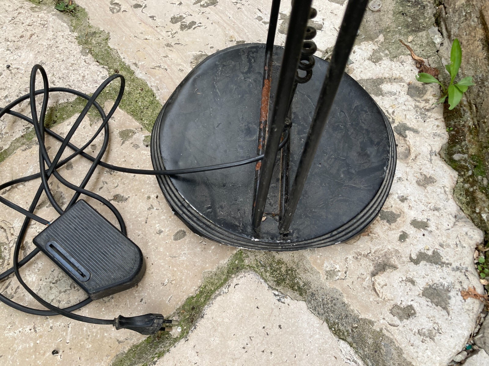 Lampada Da Terra Stilizzata   Piantana Decorativa Alogena