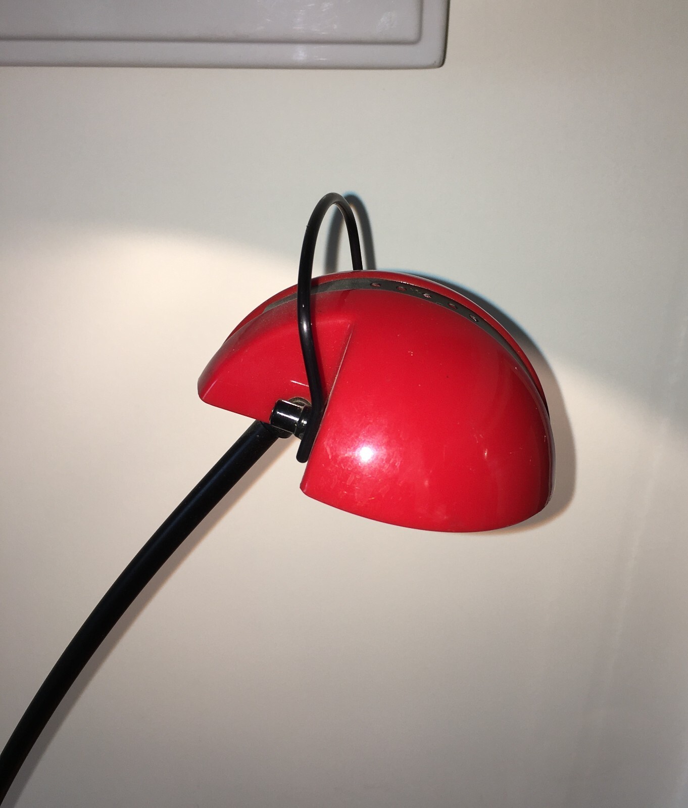 Lampada Alina Valenti   Modernariato   Design   Rossa   Non Funzionante