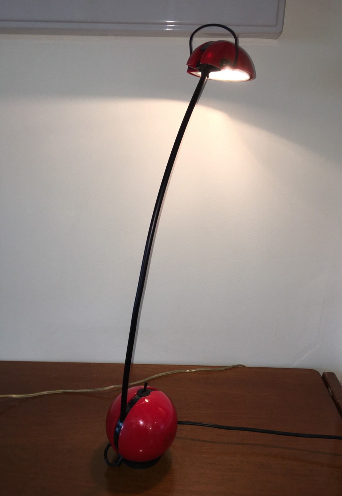 Lampada Alina Valenti   Modernariato   Design   Rossa   Non Funzionante