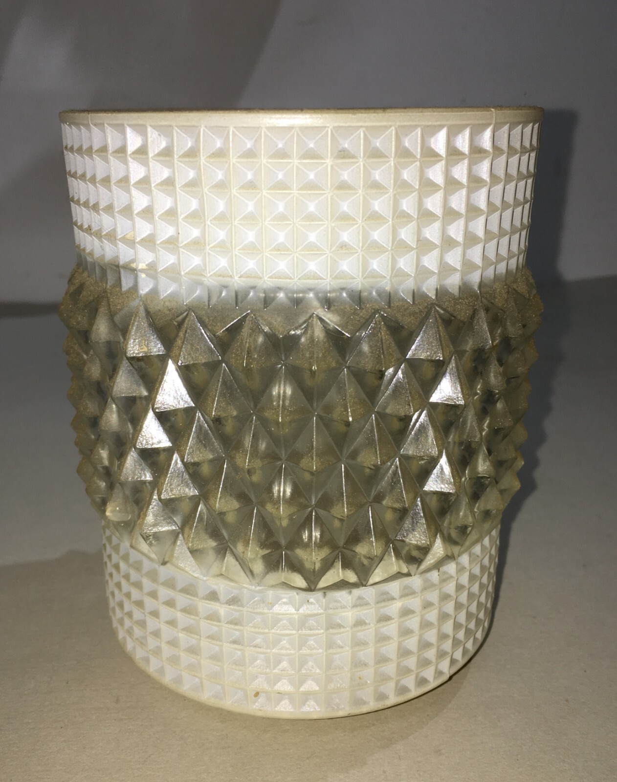 Modernariato, Design, Lampade: Coppa In Vetro Decorativa Con Decori In Rilievo