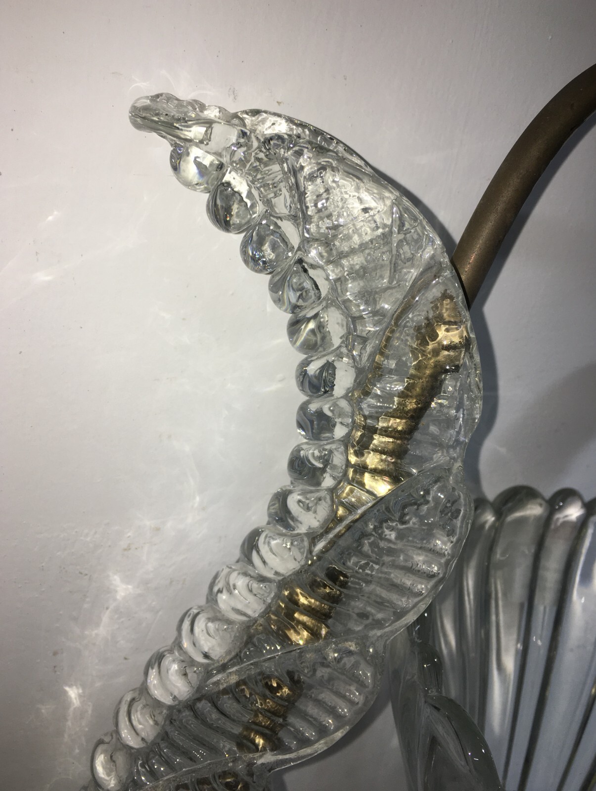 Lampada A Sospensione In Vetro Artistico Modellato E Ottone