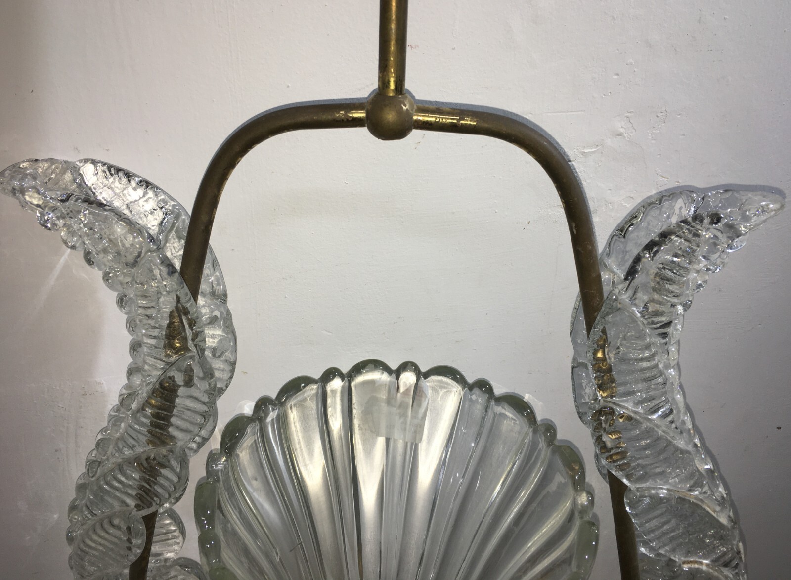 Lampada A Sospensione In Vetro Artistico Modellato E Ottone