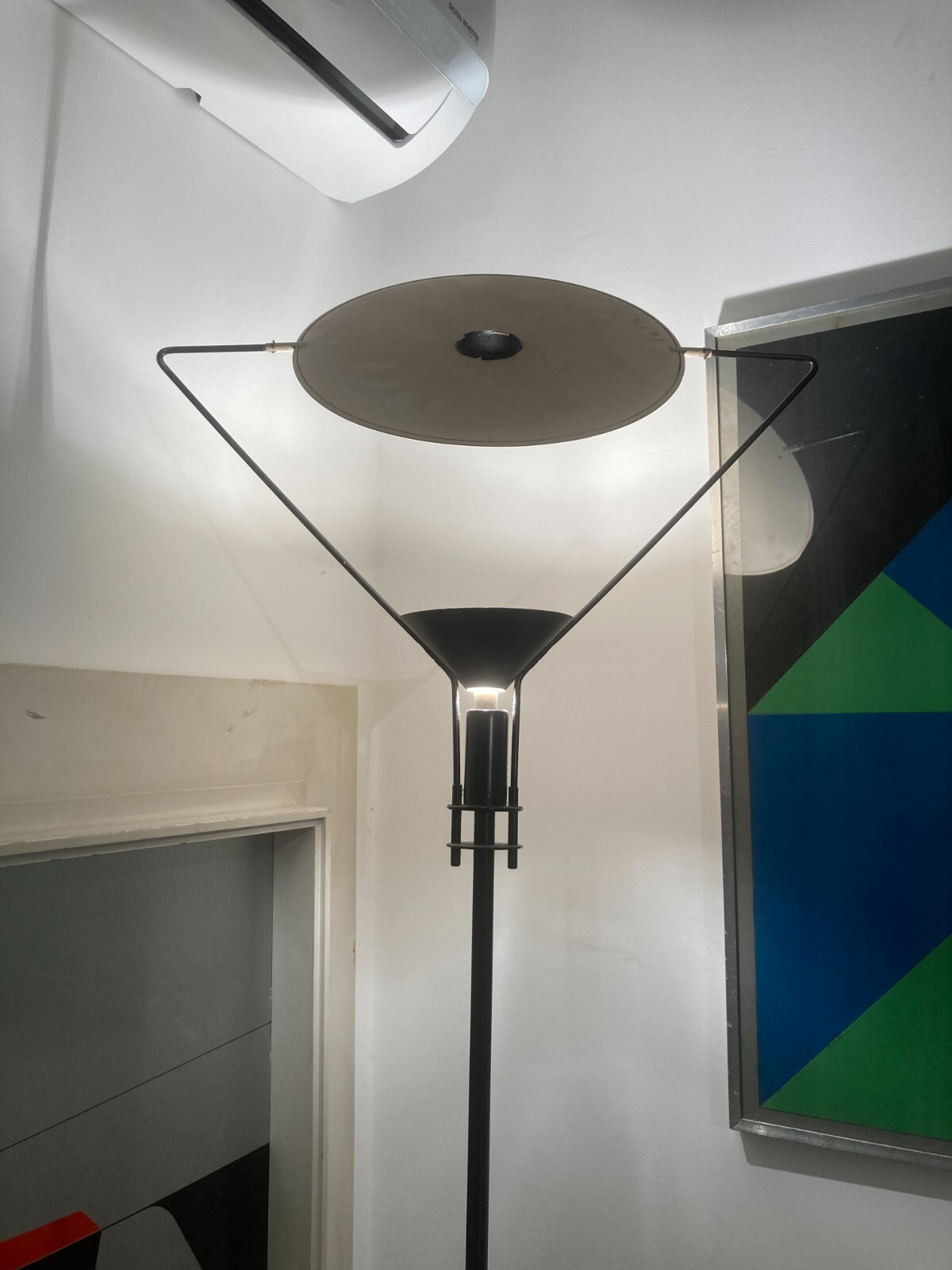 Lampada Da Terra Polifemo Di Carlo Forcolini Per Artemide