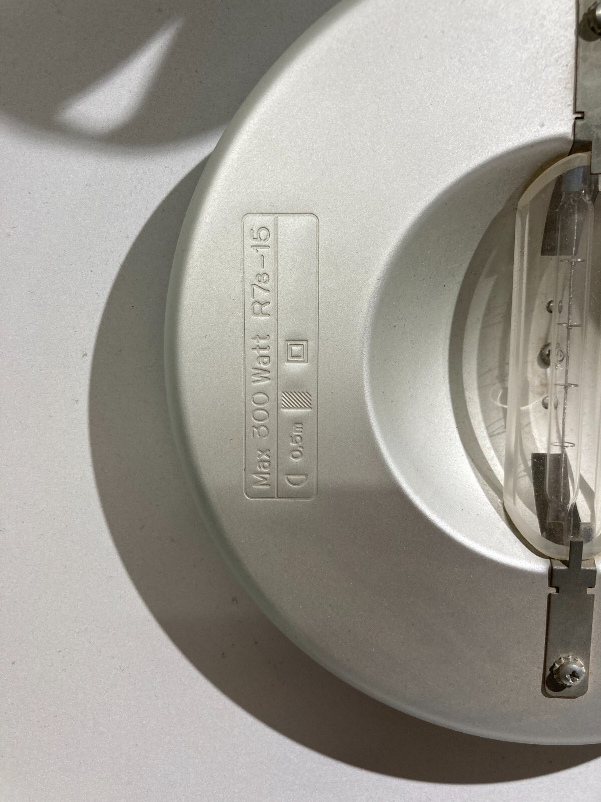 Lampada Da Parete O Soffitto Artemide Zen Di Ernesto Gismondi