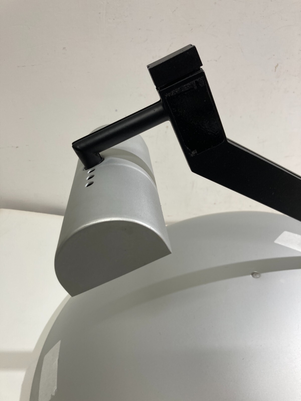 Lampada Da Parete O Soffitto Artemide Zen Di Ernesto Gismondi