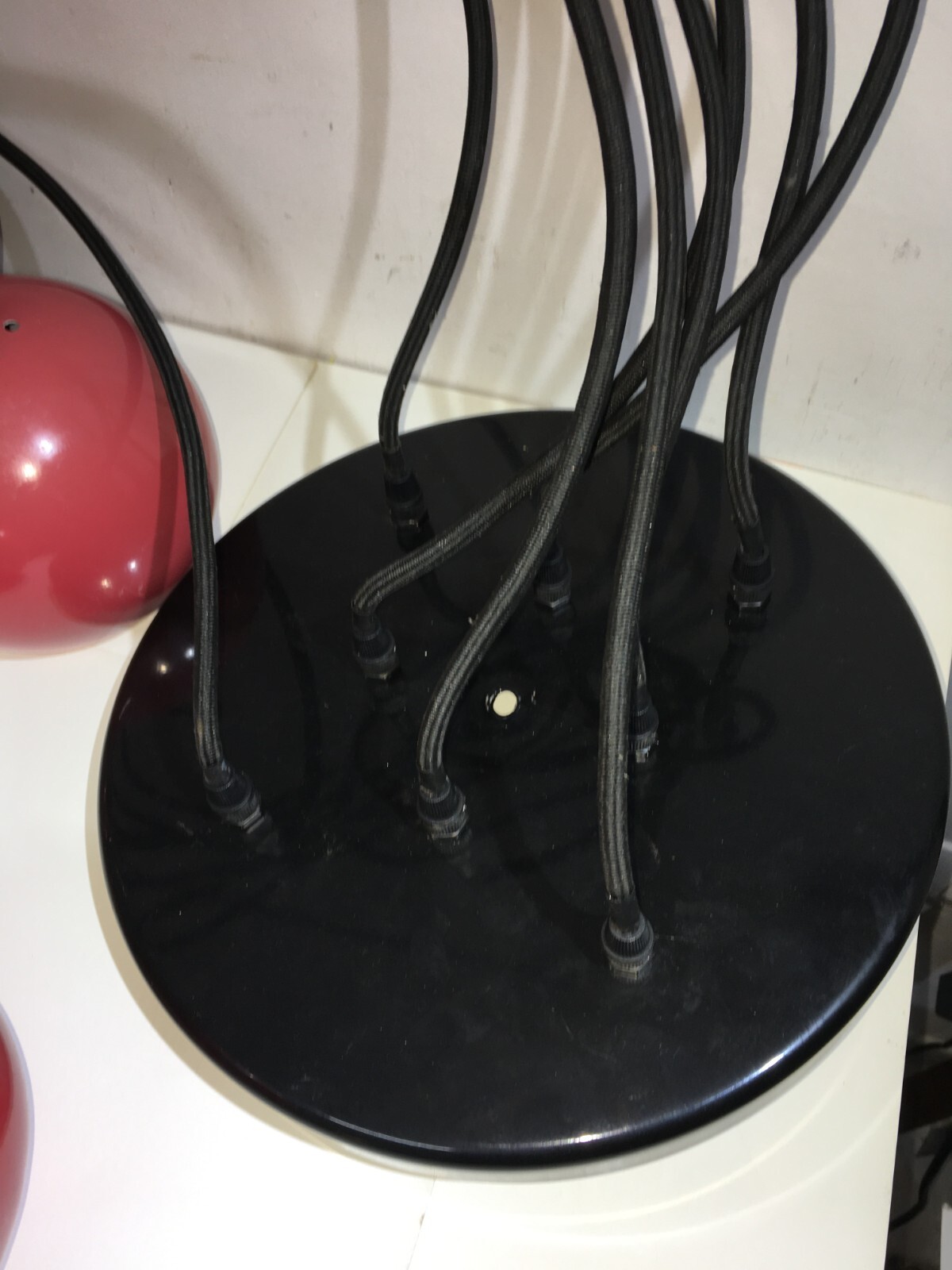 Lampadario Design A Sospensione Space Age Con Otto Globi Rossi