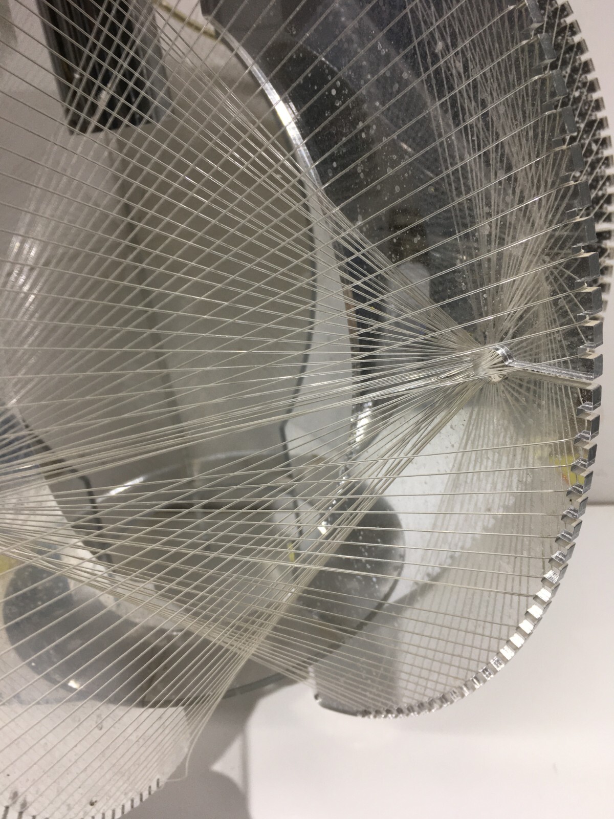 Illuminazione, Modernariato E Design: Suggestivo Lampadario Decorativo
