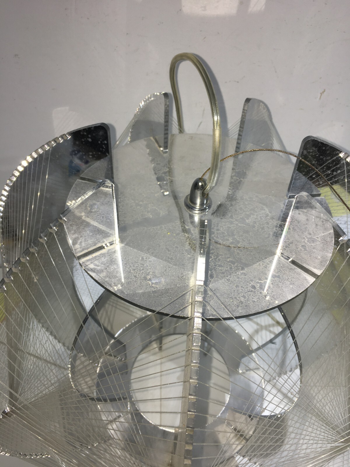 Illuminazione, Modernariato E Design: Suggestivo Lampadario Decorativo