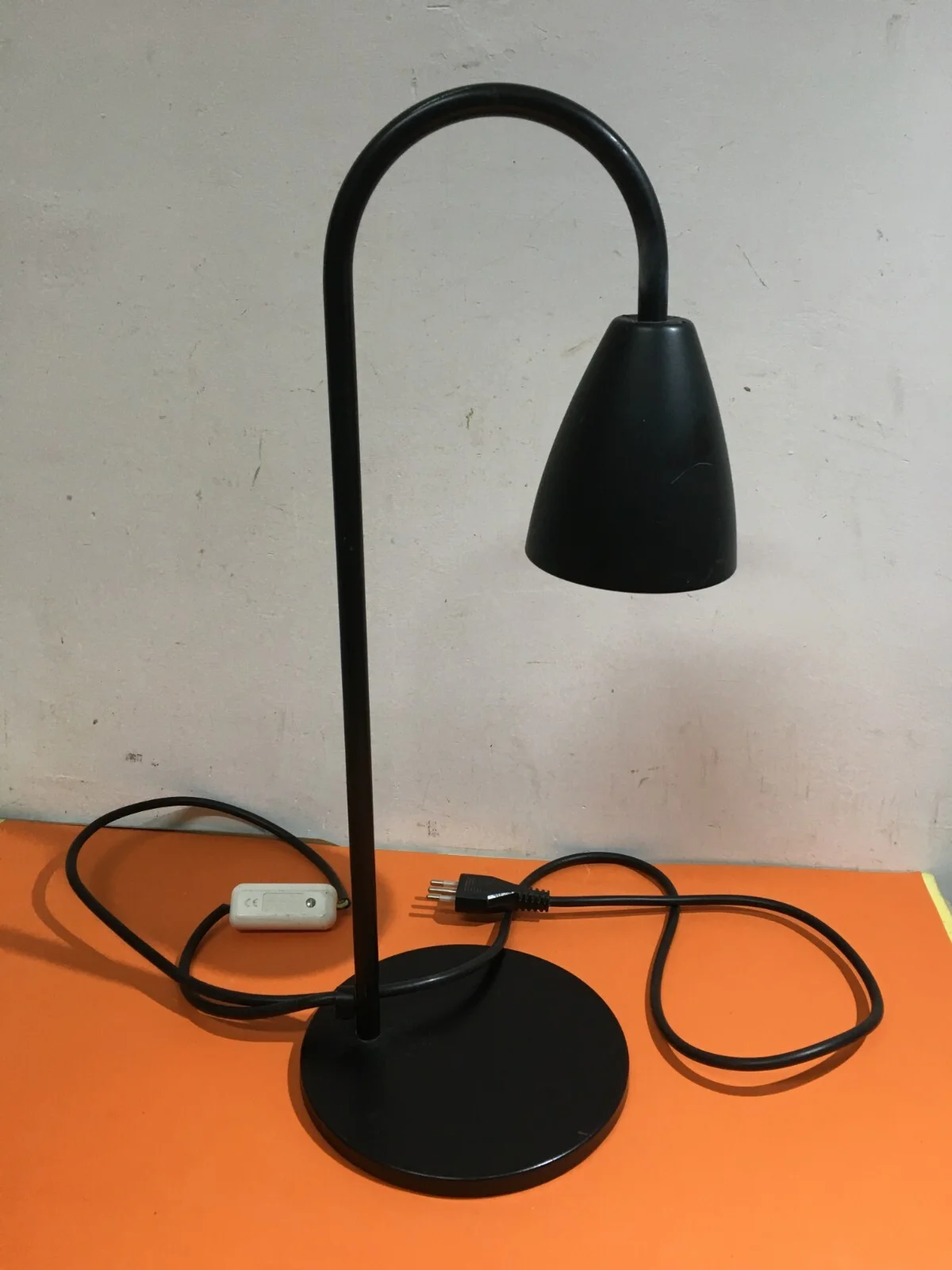 Design Lighting, Mino Dell'Omo: Perla Table Lamp