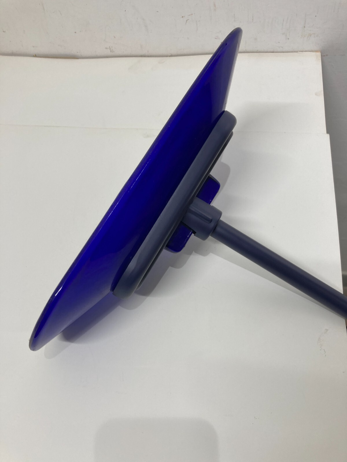 Lampada Da Pavimento Arteluce, Modernariato