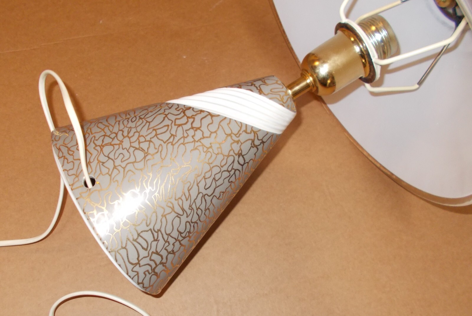 Lampada Da Tavolo Decorativa In Ceramica E Vetro, Carpiè (Nove)