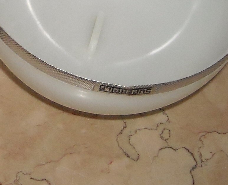Modernariato E Design. Lampada Da Tavolo Promozionale Superpila Lumetto 42