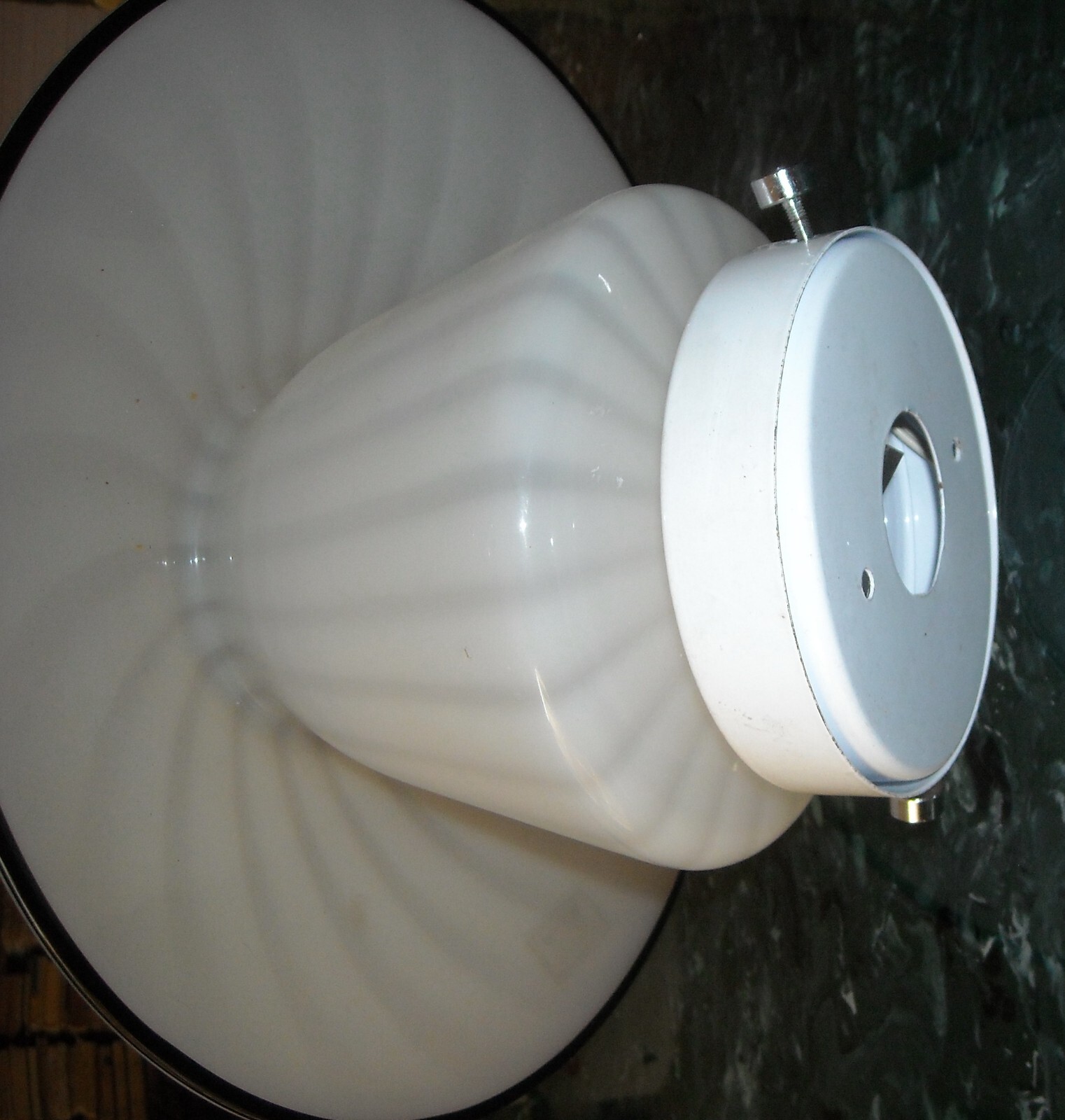 Sobria Ed Elegante Lampada Da Tavolo O Applique In Vetro Di Murano, Design Inusuale