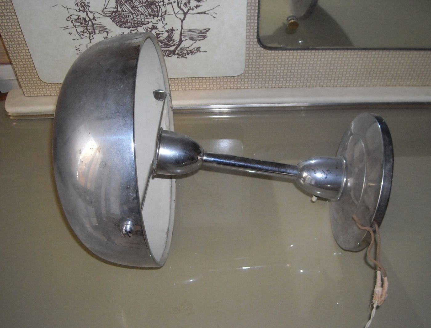Modernariato E Design: Lampada Da Scrivania Orientabile, Decorativa E Da Collezione