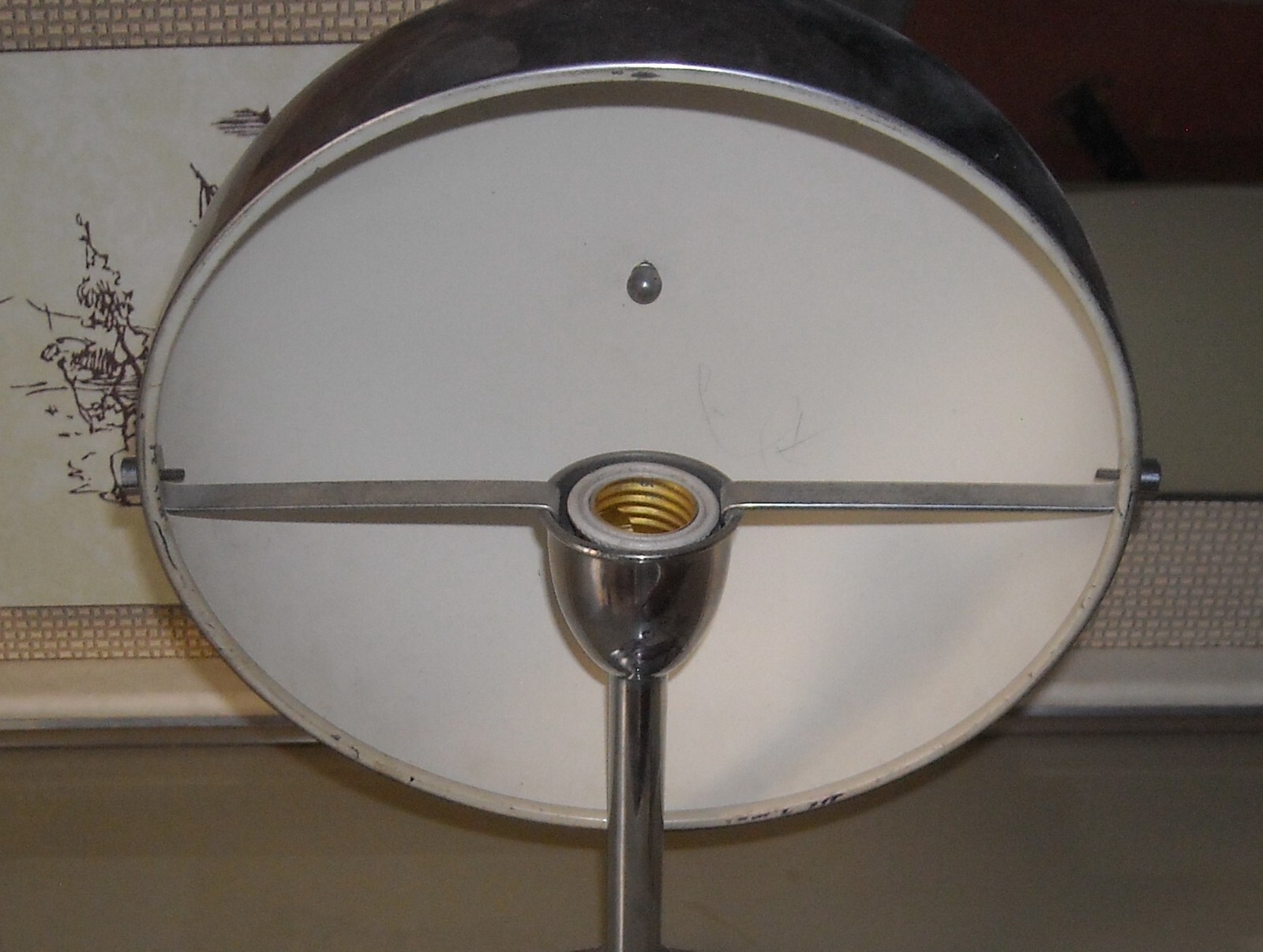 Modernariato E Design: Lampada Da Scrivania Orientabile, Decorativa E Da Collezione