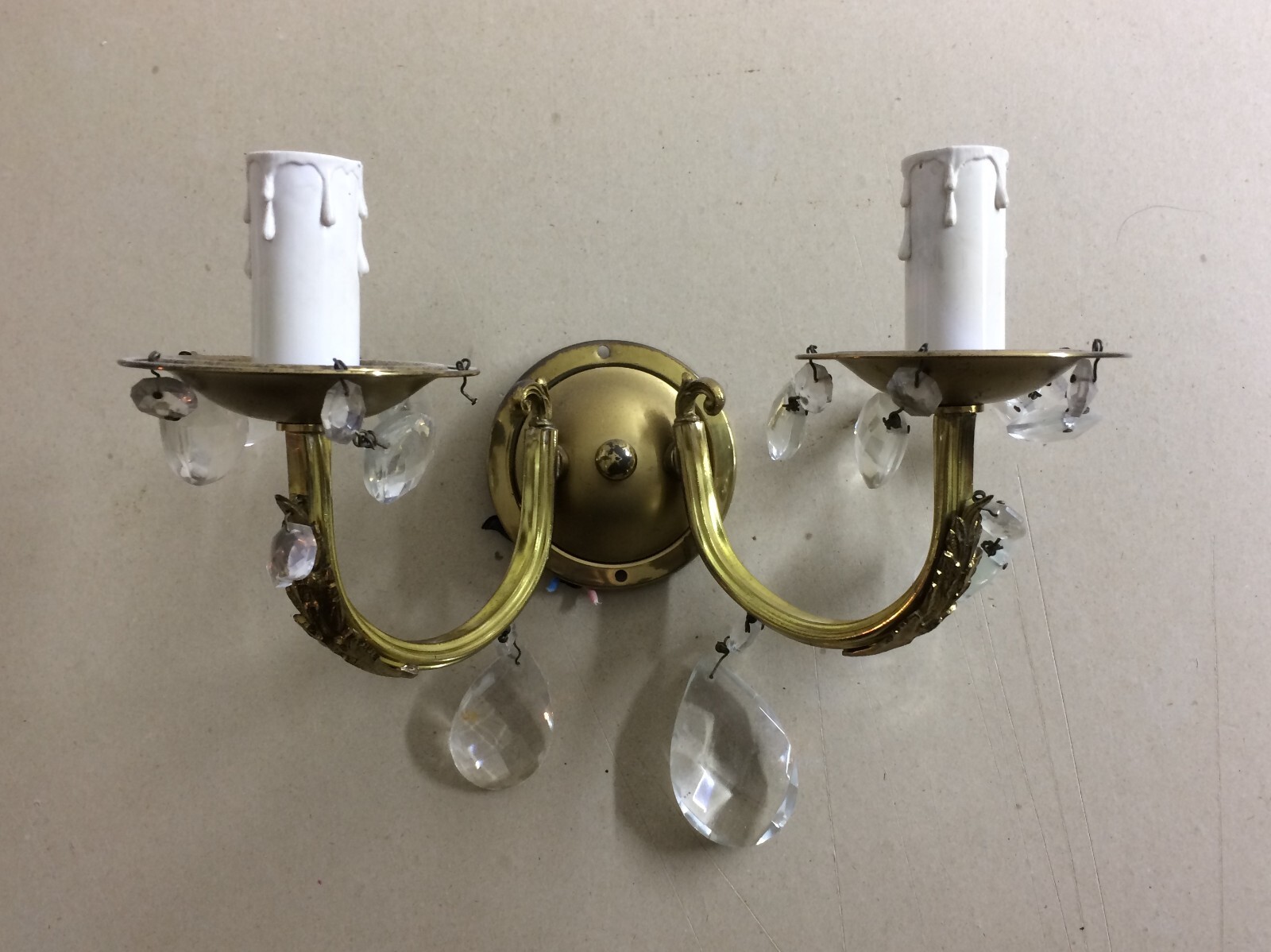 Applique Decorativa Con Prismi In Ottone E Vetro, Metà Del '900