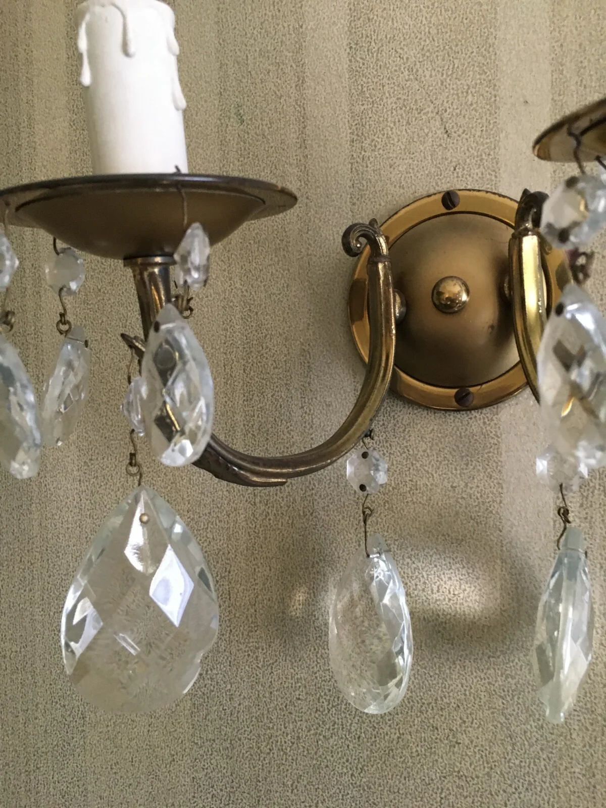 Applique Decorativa con Prismi in Ottone e Vetro, Metà del '900