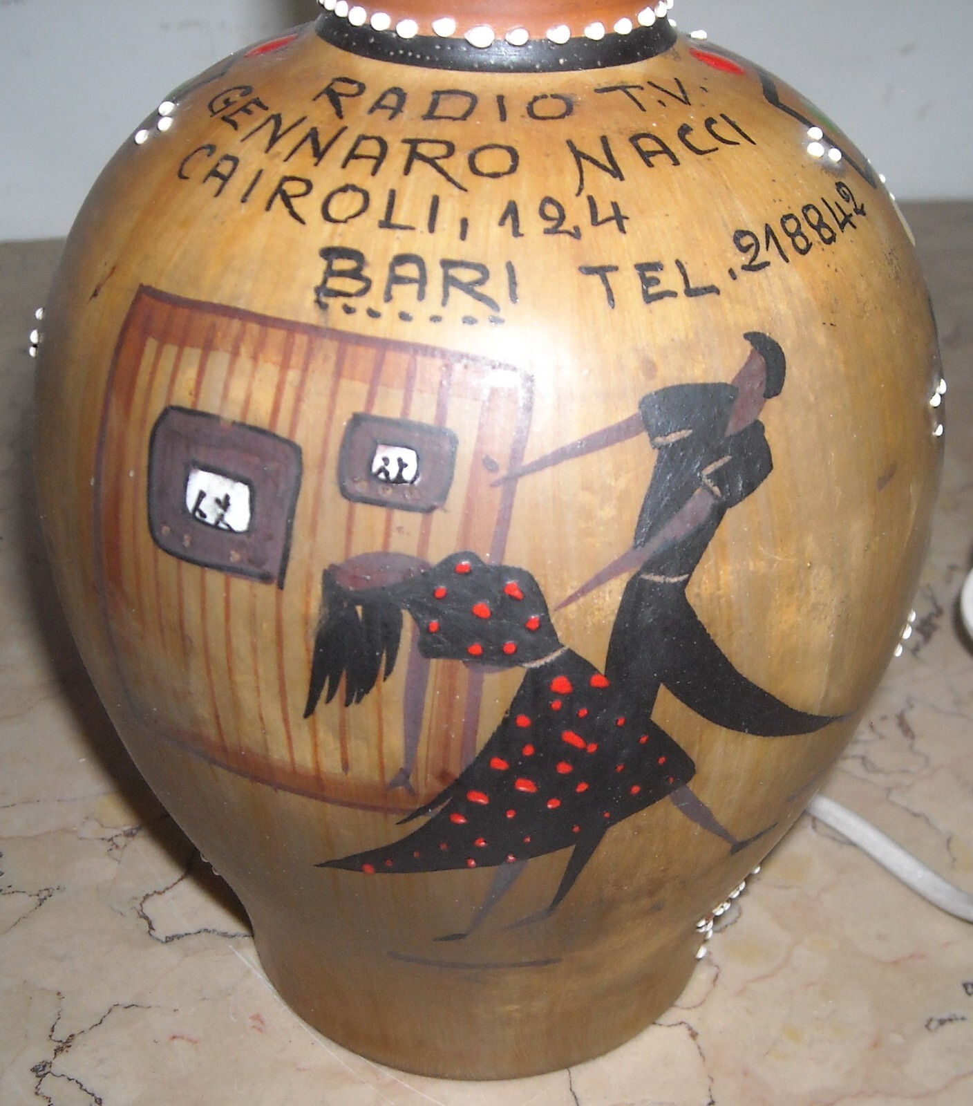 Puglia, Bari. Lampada Pubblicitaria Radio TV Gennaro Nacci. Ceramica Santucci.