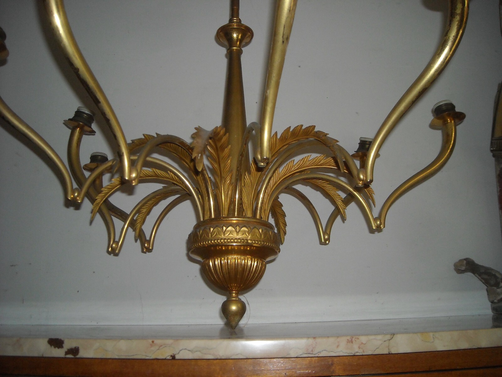 Lampadario d'Epoca In Metallo Dorato Di Design Modernariato