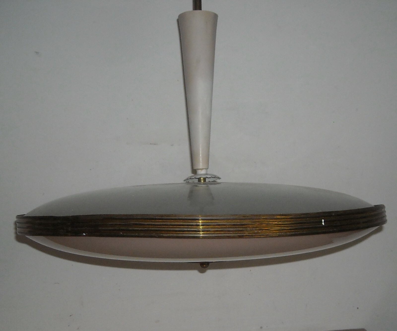 Lampadario d'Epoca In Vetro E Metallo Di Gusto Spaziale, Anni '50 '60