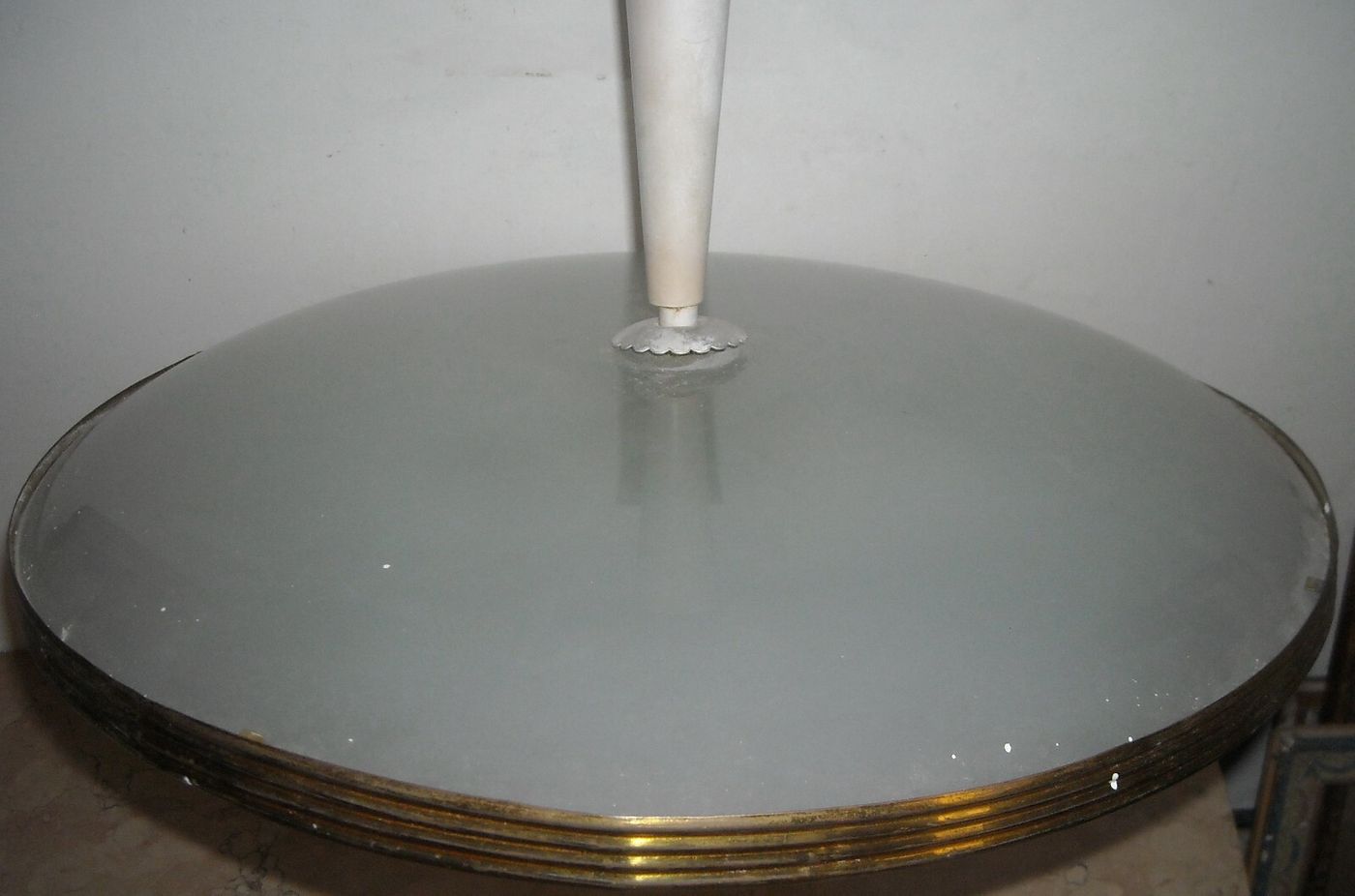 Lampadario d'Epoca In Vetro E Metallo Di Gusto Spaziale, Anni '50 '60